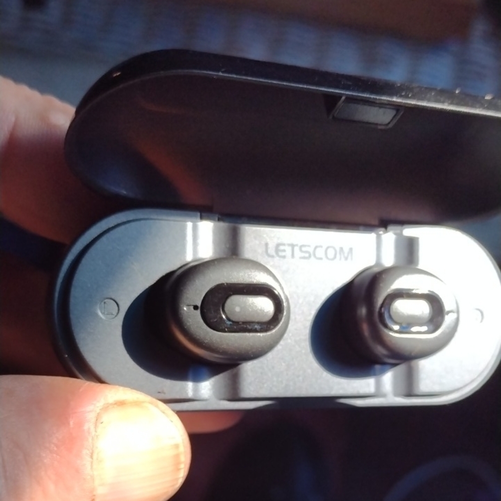 LETSCOM Wireless True Wireless Earbuds